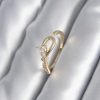 Bouquet Boutique Pirinç Gold Renk Zirkon Taş Detay Kurdele Model Kadın Yüzük