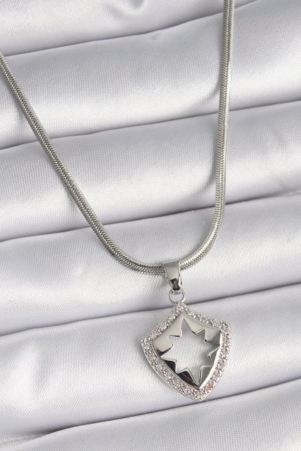 Bouquet Boutique 316L Çelik Gümüş Renk İtalyan Zincir Zirkon Taşlı Kutup Yıldızı İşleme Model Kadın Kolye