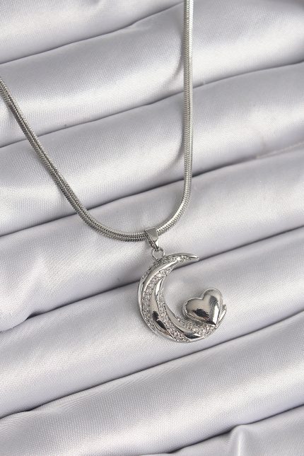 Bouquet Boutique 316L Çelik Gümüş Renk İtalyan Zincir Zirkon Taşlı Halil Figür Kalp Detay Kadın Kolye