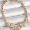 Bouquet Boutique Pirinç Gold Renk Zirkon Taşlı Kelebek Figür Çiçek Zincir Model Kadın Bileklik