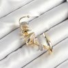 Bouquet Bouqtique Pirinç Zirkon Taş Kaplamalı Sarmal Figürlü Gold Renk Kadın Sağ Kıkırdak Küpe BQT35BKP10630