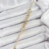 Bouquet Boutique Pirinç Gold Renk Zirkon Taşlı Balık Sırtı Kadın Bileklik