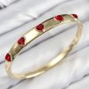 Bouquet Boutique Pirinç Zirkon Taşlı Kırmızı Kalp Model Gold Renk Kadın Kelepçe