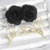 Bouquet Boutique Pirinç Gold Renk Siyah Gül Model  Küpe