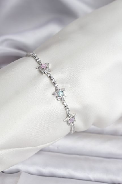 Bouquet Boutique Renkli Yıldız Model Zirkon Taşlı Gümüş Renk Pirinç Su Yolu  Bileklik