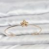 Bouquet Boutique Yıldız Model Gold Renk Bileklik
