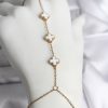 Bouquet Bouqtique 316L Çelik Gold Renk Beyaz Yonca Model Kadın Şahmeran BQT35SN734