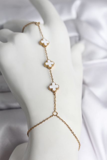 Bouquet Bouqtique 316L Çelik Gold Renk Beyaz Yonca Model Kadın Şahmeran BQT35SN734