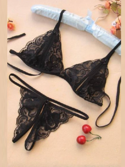 Bouquet Boutique Büyük Beden Fantezi Siyah Dantelli Seksi Sütyen Külot Takım
