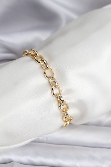 Bouquet Bouqtique 14K Gold Renk Kaplama Lazerli Zincir Model CM Kadın Bileklik BQT35BB8120