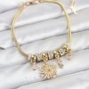 Bouquet Bouqtique Kutup Yıldızı Model Charmlı Gold Renk Kadın Bileklik BQT35BB8215