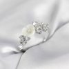 Bouquet Bouqtique Gümüş Renk Pirinç Çiçek Model Zirkon Taşlı Kadın Yüzük BQT35BYK4069