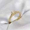 Bouquet Bouqtique Tek Taş Gold Renk Zirkon Taşlı Model Kadın Yüzük BQT35BYK4105