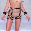 Kelepçeli Fantazi Harness, Deri Fantezi İç Giyim - APFT1022