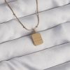 Bouquet Bouqtique 316L Çelik Gold Renk Kare Charm Model Kolye BQT35BKO8928