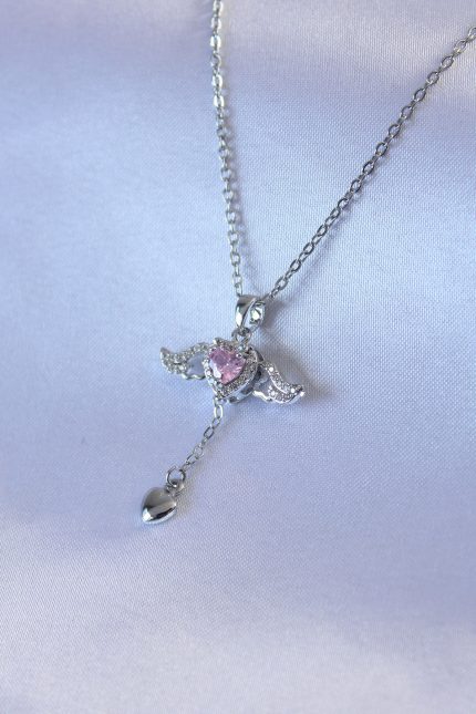 Bouquet Bouqtique 316L Çelik Gümüş Renk Kanatlı Kalp Figür Zirkon Taş Detay Kadın Kolye BQT35BKO7451