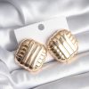 Bouquet Bouqtique Pirinç Gold Renk İşleme Detay Kadın Küpe BQT35BKP8403