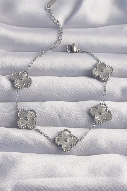 Bouquet Bouqtique 316L Çelik Gümüş Renk Motifli Yonca Bileklik BQT35BB6269