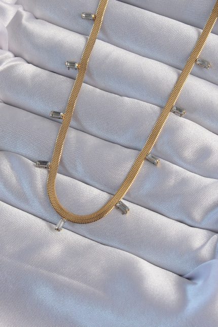 Bouquet Bouqtique 316L Çelik Gold Renk Baget Taşlı İtalyan Zincir Kolye BQT35BKO8994