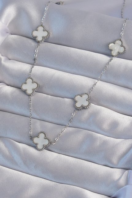 Bouquet Bouqtique 316L Çelik Gümüş Renk Beyaz Sedefli Yonca Kolye BQT35BKO8995