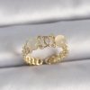 Bouquet Bouqtique Pirinç Gold Renk Ayarlanabilir Zirkon Taşlı Beyaz Mineli Birleşik Halka Model Kadın Yüzük BQT35BYK3402