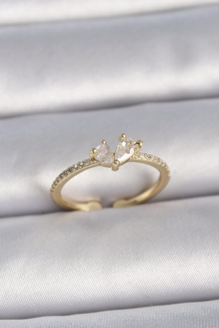 Bouquet Bouqtique Pirinç Gold Renk Ayarlanabilir Zirkon Taşlı Kalp Model Kadın Yüzük BQT35BYK3604