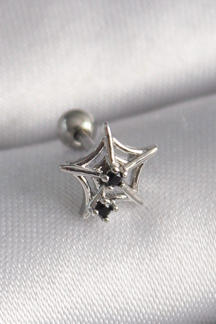 Bouquet Bouqtique 316L Çelik Gümüş Renk Siyah Zirkon Taş Detay Örümcek Ağ Model Tragus Piercing BQT35PR1293