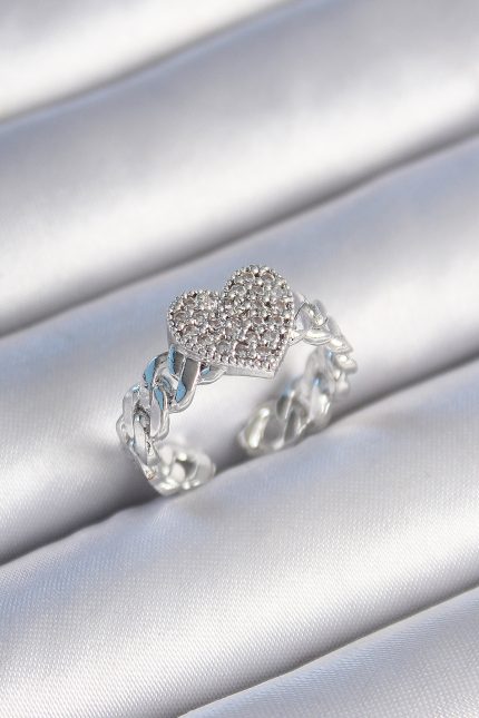 Bouquet Bouqtique Pirinç Gümüş Renk Zincir Kordon Zirkon Taşlı Kalp Model Kadın Yüzük BQT35BYK3484