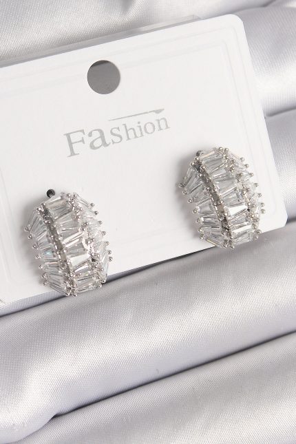 Bouquet Bouqtique Pirinç Gümüş Renk Zirkon Taşlı Kaplumbağa Kabuğu Model Kadın Küpe BQT35BKP9787