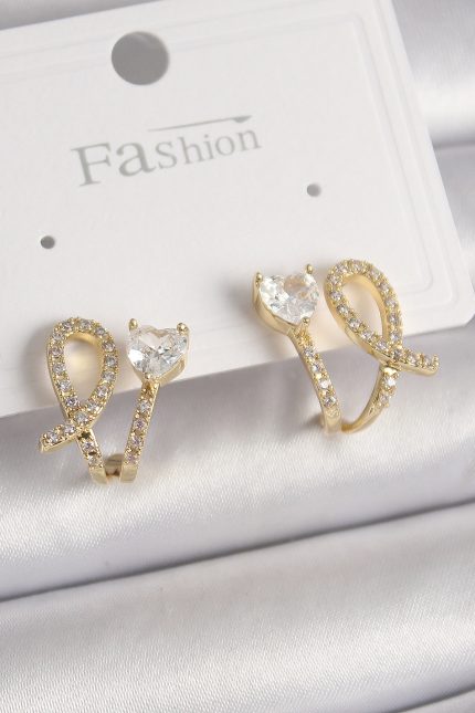 Bouquet Bouqtique Pirinç Gold Renk Düğüm Model Zirkon Taşlı Kalp Detay Kadın Küpe BQT35BKP9909