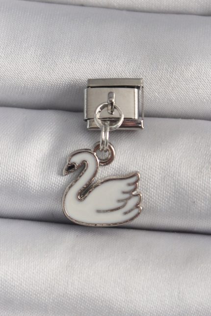 Bouquet Bouqtique 316L Çelik Gümüş Renk Sallantı Beyaz Kuğu Model Nomination Charm BQT35BC1160