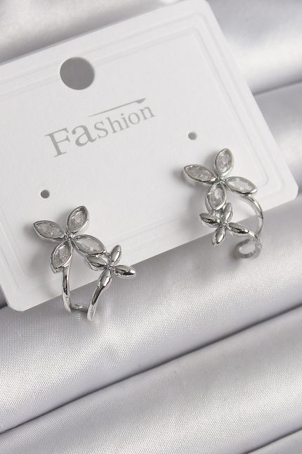Bouquet Bouqtique Pirinç Gümüş Renk Zirkon Taşlı 2'Li Çiçek Model Kadın Küpe BQT35BKP9962