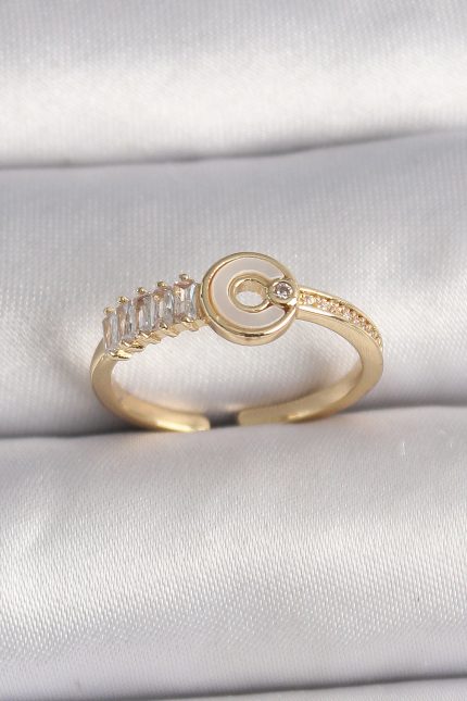 Bouquet Bouqtique Pirinç Gold Renk Zirkon Taşlı Ayarlanabilir Kadın Yüzük BQT35BYK3561
