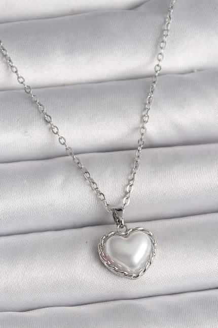 Bouquet Bouqtique 316L Çelik Gümüş Renk Zincir 3D İnci Kalp Model Kadın Kolye BQT35BKO9712