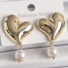Bouquet Bouqtique Pirinç Gold Renk Kalp Model Sallantı İnci Detay Kadın Küpe BQT35BKP10080
