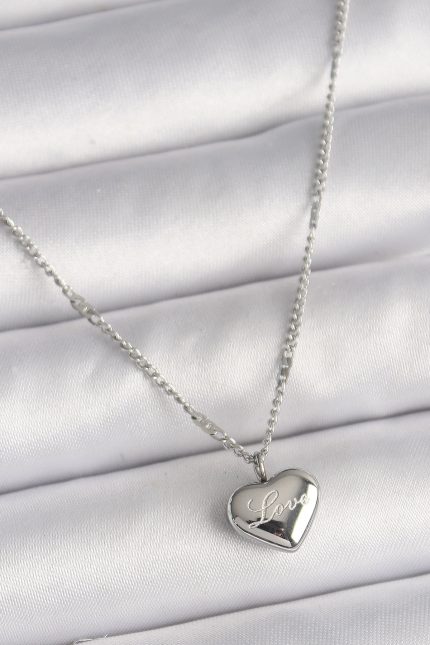 Bouquet Bouqtique 316L Çelik Gümüş Renk Zincir Love İşleme Kalp Figür Kadın Kolye BQT35BKO9779