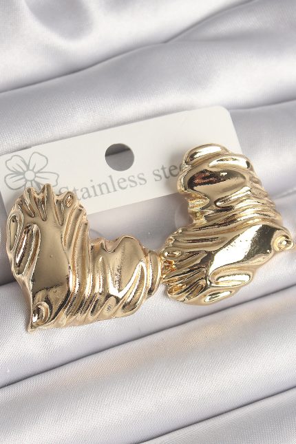 Bouquet Bouqtique Pirinç Gold Renk İşlemeli Kalp Model Kadın Küpe BQT35BKP10264