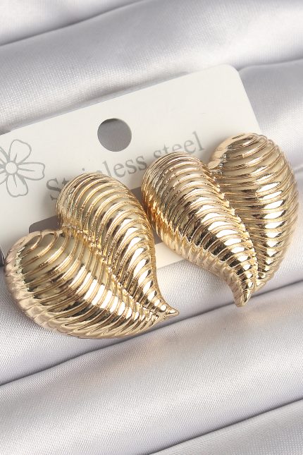 Bouquet Bouqtique Pirinç Gold Renk İşlemeli Bomba Kalp Model Kadın Küpe BQT35BKP10260
