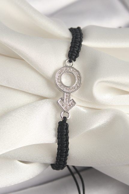 Bouquet Bouqtique Pirinç Gümüş Renk Zirkon Taşlı Mars Figür Asansörlü Makrome Model Kadın Bileklik BQT35BB6795
