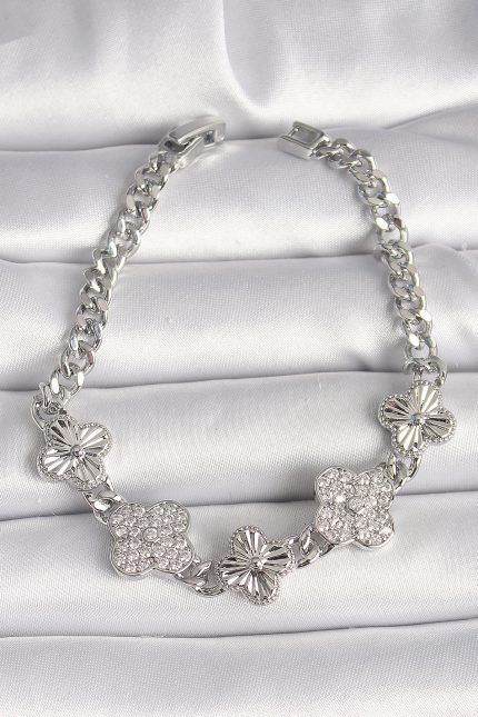 Bouquet Bouqtique Pirinç Gümüş Renk Zincir Yonca Model Kadın Bileklik BQT35BB6837