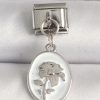 Bouquet Bouqtique 316L Çelik Gümüş Renk Çiçek İşlemeli Beyaz Portre Model Nomination Charm BQT35BC1214