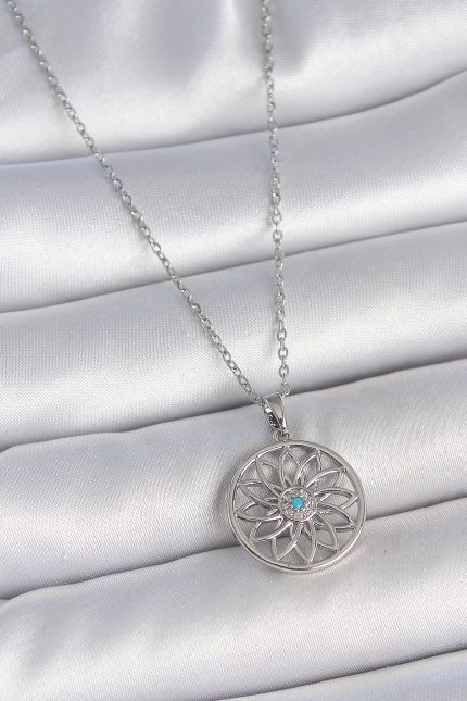Bouquet Bouqtique 316L Çelik Gümüş Renk Zincir Mavi Taşlı Lotus Model Kadın Kolye BQT35BKO10060