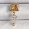 Bouquet Bouqtique 316L Çelik Gold Renk Sallantı Zirkon Taşlı Anahtar Model Nomination Charm BQT35BC1347