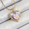 Bouquet Bouqtique 316L Çelik Zincir Mor Sanatsal Portre İnci Detaylı Papatya Figürlü Kalp Model Gold Renk Kadın Kolye BQT35BKO10272
