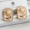 Bouquet Bouqtique Pirinç Pembe Mineli Papatya Figürlü Sanatsal Portre Model Gold Renk Kadın Küpe BQT35BKP10687