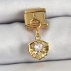 Bouquet Bouqtique 316L Çelik Sallantılı Zirkon Taşlı İstiridye Model Gold Renk Nomination Charm BQT35BC1426