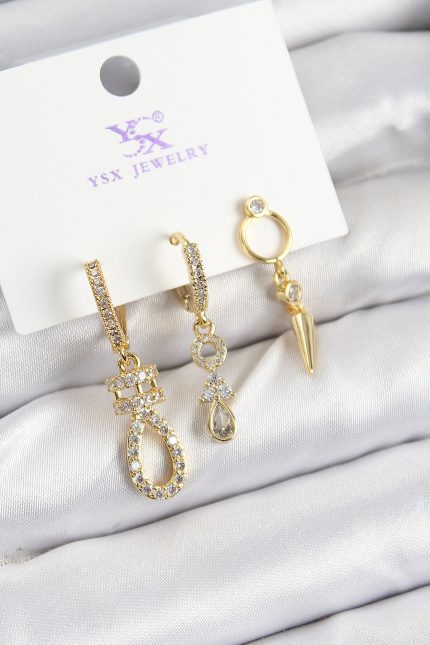 Bouquet Bouqtique Pirinç Zİrkon Taşlı Sallantılı Model Gold Renk 3'lü Kadın Küpe BQT35BKP10939