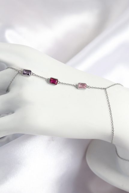 Bouquet Bouqtique Pirinç Renkli Zirkon Taşlı Dikdörtgen Model Gümüş Renk Kadın Şahmeran BQT35SN694