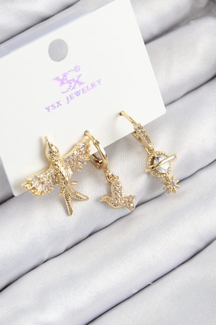 Bouquet Bouqtique Pirinç Zirkon Taşlı 3'lü Kuş Model Gold Renk Kadın Küpe BQT35BKP11133