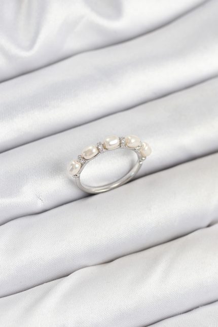 Bouquet Bouqtique Pirinç Gümüş Renk Sıralı İncili Kadın Yüzük BQT35BYK3845